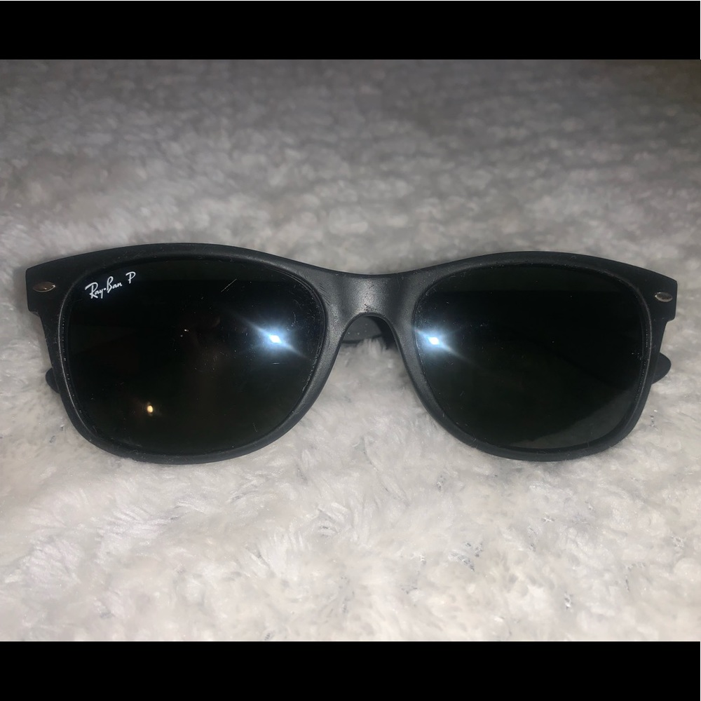 RAYBAN SUNNIES